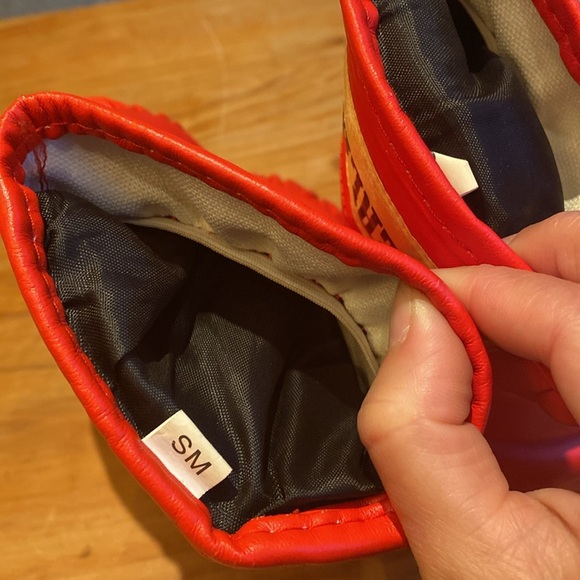 Everlast Boxing gloves for a costume - Picture 4 of 5